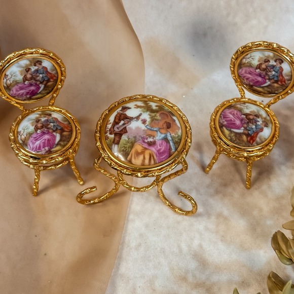 Limoges Vintage China Dollhouse Furniture Miniature18 Piece  Limoges France Hand Painted‎ Victorian Style Dollhouse Furniture